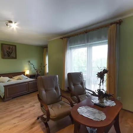 Przy Bloniach Pensionat *