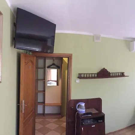 普茨布陇亚克酒店